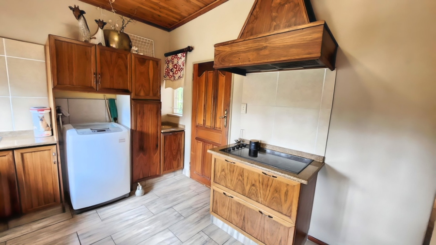 5 Bedroom Property for Sale in Doringkruin North West